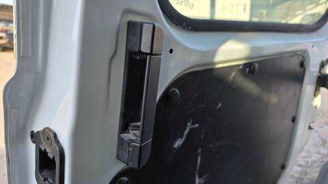 Maneta Interior Trasera Derecha Ford Transit KOMBI AMBIENTE 95CV 70KW