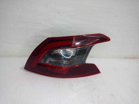 Piloto Trasero Derecho Peugeot 308 ACTIVE 110CV