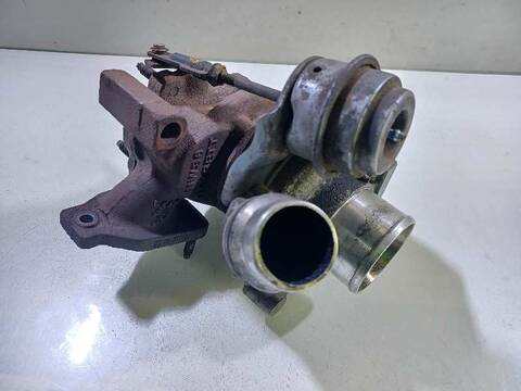 Turbocompresor Renault Trafic L1H1 CAJA CERRADA CORTO 114CV 84KW