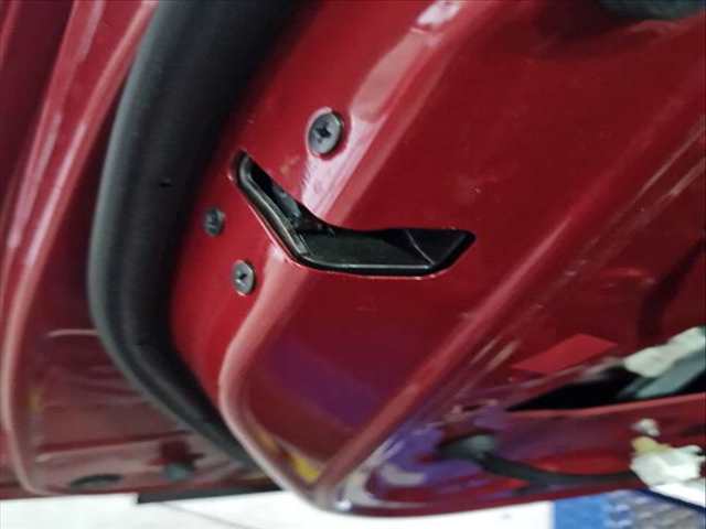 Cerradura Puerta Delantera Izquierda Mazda 3 2.0 SKYACTIV-G M HYBRID HATCHBACK 122CV 90KW