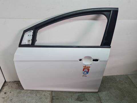 Puerta Delantera Izquierda Ford Focus EDITION 116CV 85KW