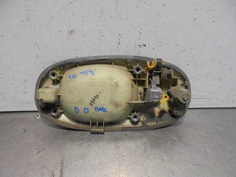 Foto 4ª: Maneta Exterior Delantera Derecha Kia Carnival TD LS 126CV 93KW [J3] (2001)