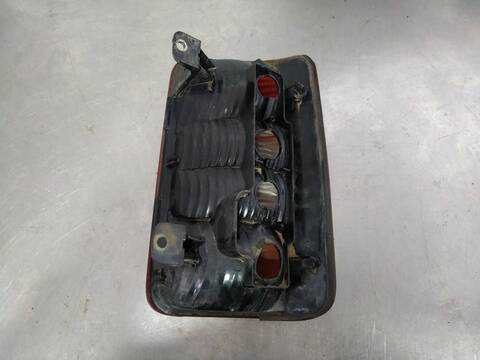 Foto 2ª: Piloto Trasero Izquierdo Volkswagen Caddy KOMBI 105CV 77KW [BLS] (2006)