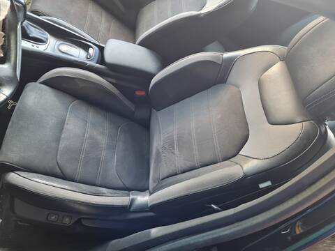 Asientos Traseros DS 4 SPORT 165CV 121KW