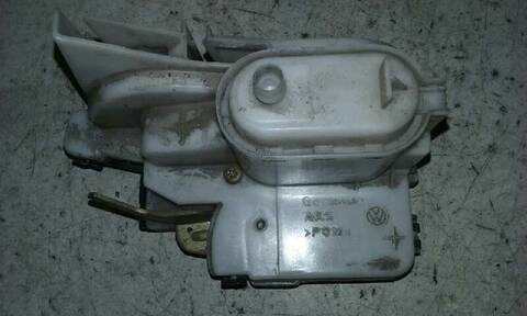 Foto 3ª: Cerradura Puerta Trasera Derecha Volkswagen Polo 1.9 DIESEL BERLINA 64CV 47KW [ASX] (2000)