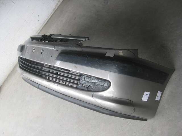 Foto 2ª: Paragolpes Delantero Peugeot 607 2.2HDI [4HX] (2001)