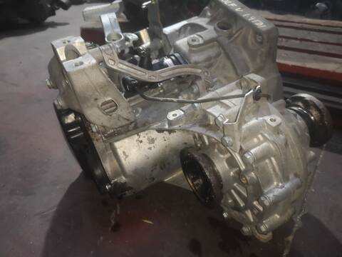 Foto 3ª: Caja Cambios Volkswagen Golf BKC (2005)