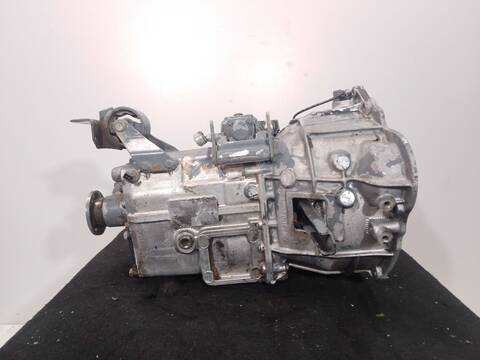 Foto 3ª: Caja Cambios Nissan Cabstar 120.35 120.45 TL0) 120CV 88KW [BD30] (2002)