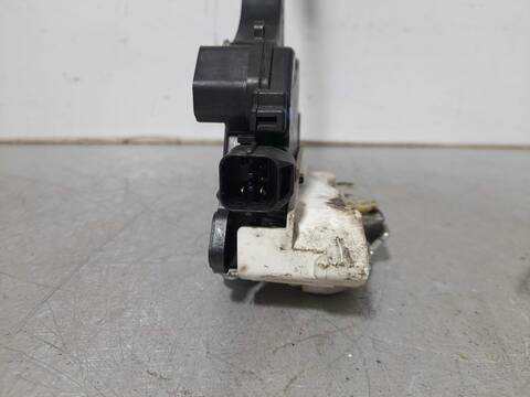 Foto 2ª: Cerradura Puerta Delantera Izquierda Mitsubishi Lancer INFORM BERLINA 140CV 103KW [BWC] (2008)