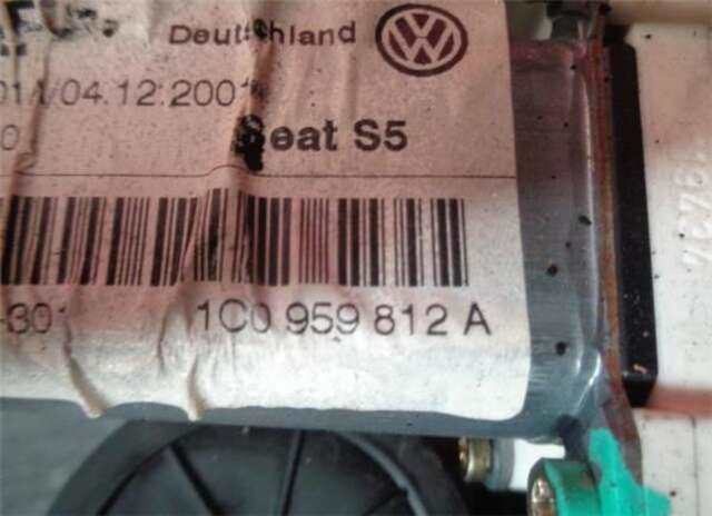 Foto 3ª: Elevalunas Eléctrico Trasero Derecho Volkswagen Golf 1.9 ADVANCE [1.9 LTR. - 74 KW TDI] [ATD]