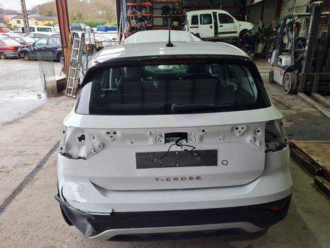Portón Volkswagen T-Cross BASIS 95CV 70KW