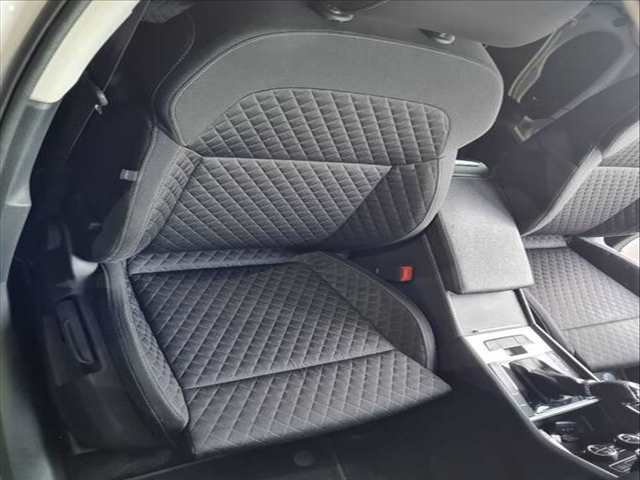 Foto 3ª: Asientos Traseros Skoda Superb ACTIVE 150CV 110KW [DTSB] (2023)