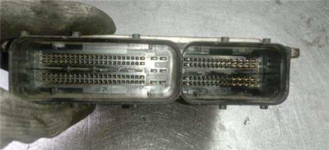 Foto 3ª: Centralita Motor ECU Saab 9-3 1.9 TID LINEAR (I/D) [1.9 LTR. - 110 KW TID CAT] BERLINA (2003-_) [Z19DTH]