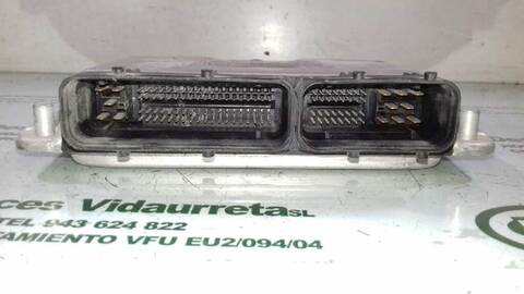 Foto 2ª: Centralita Motor ECU Volkswagen Passat 275CV 202KW (2001)