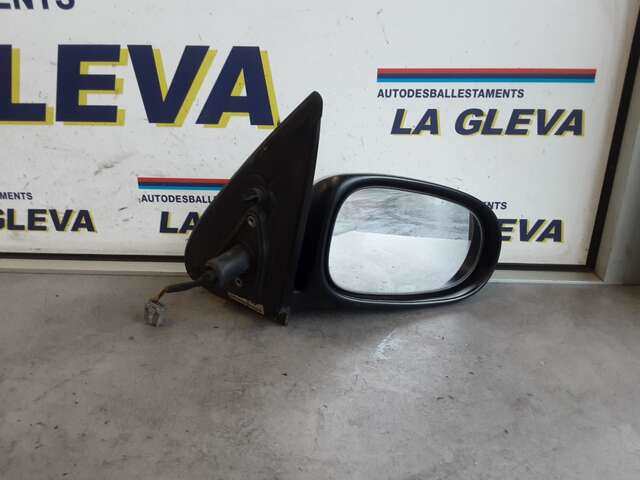 Retrovisor Derecho Nissan Almera 1.5 16V