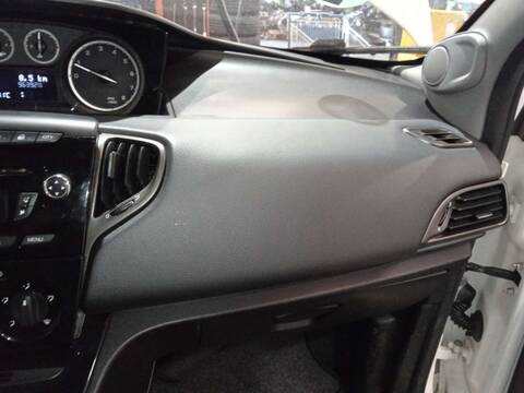 Foto 2ª: Salpicadero Lancia Y 1.2 CAT 69CV 51KW [169A4000] (2012)