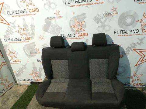Foto 4ª: Asientos Traseros Volkswagen Polo VERSION INDEFINIDA (2005)