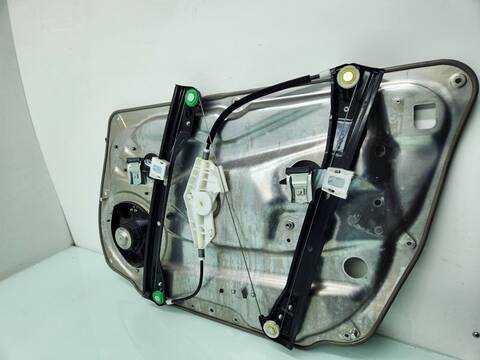 Foto 2ª: Elevalunas Eléctrico Delantero Izquierdo Mercedes Clase C 160 C 220 CDI 204.008) BERLINA 170CV 125KW [646811] (2009)