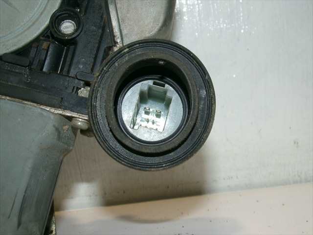 Foto 4ª: Elevalunas Eléctrico Trasero Derecho Toyota Prius 1.8 G HIBRIDO 2009-2012 [2ZR] (2010)