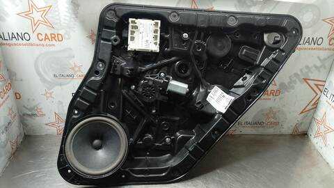 Foto 1ª: Elevalunas Manual Trasero Derecho Mercedes Clase A 140 A 200 177.087) 163CV 120KW (2018)