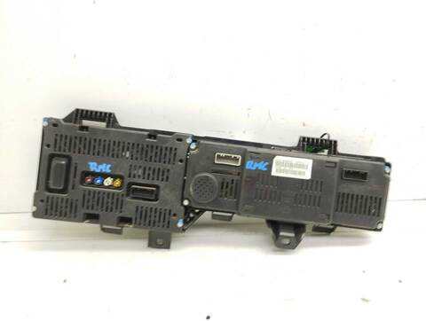 Foto 3ª: Cuadro de Instrumentos Renault Scenic 2.0 16V 140CV 103KW [M4R F7] (2011)
