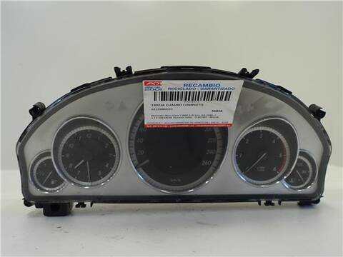 Foto 1ª: Cuadro de Instrumentos Mercedes Clase E 180 2.1 E 220 CDI BE DYNAMIC EDITION 212.002) 170CV 125KW [D 651924] (2012)