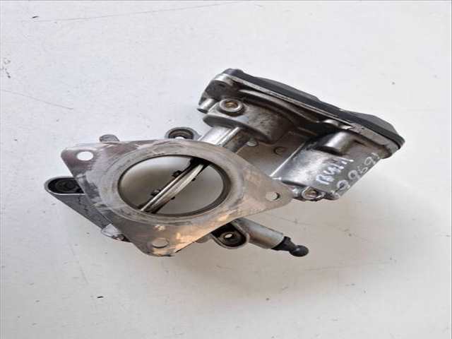 Foto 3ª: Caja Mariposa Opel Insignia COSMO 2.0 CDTI 131CV (2008)