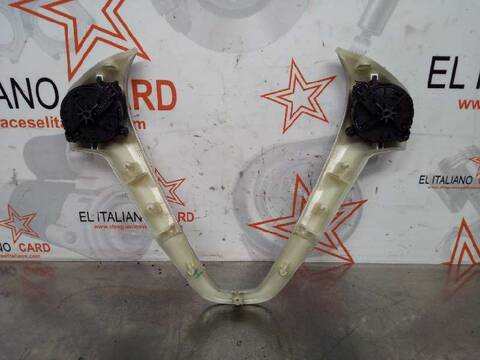 Foto 4ª: Mando Volante Ford Fiesta TITANIUM 95CV 70KW [TZJA] (2012)