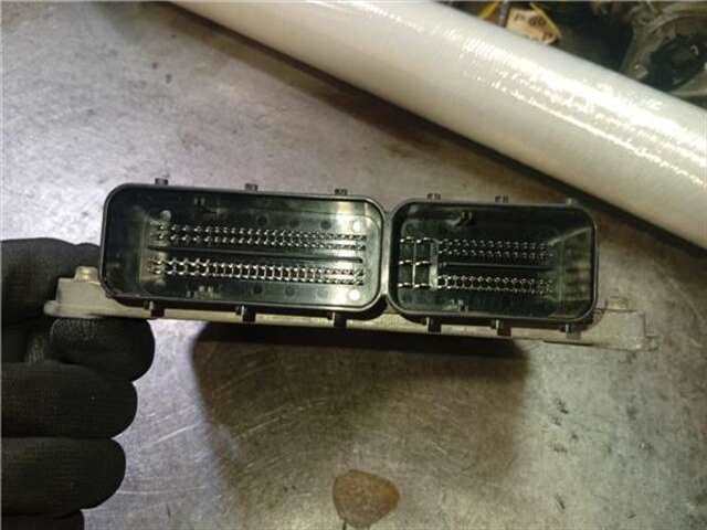 Foto 3ª: Centralita Motor ECU Mitsubishi ASX 1.8 CHALLENGE 2WD [1.8 LTR. - 85 KW DI-D CAT]