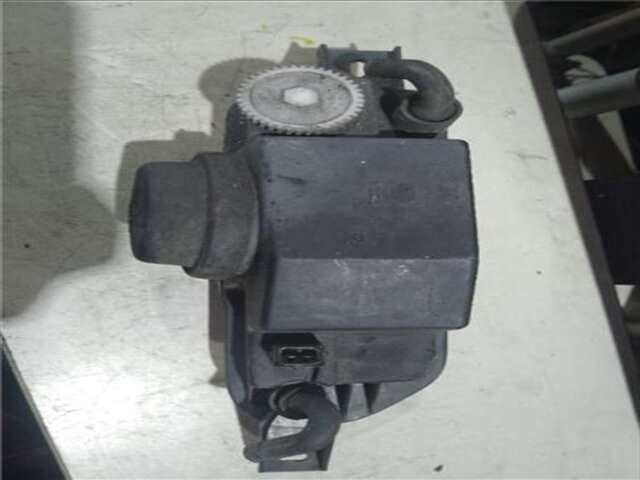 Foto 3ª: Faro Antiniebla Delantero Izquierdo Ford Transit 2.0 DI (FAE_. FAF_. FAG_) FURGON (FA_ _) [ABFA]