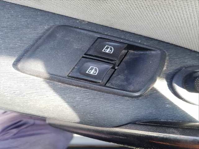 Foto 2ª: Botonera Elevalunas Renault Kangoo EXPRESSION 90CV 66KW [K9K B6] (2013)