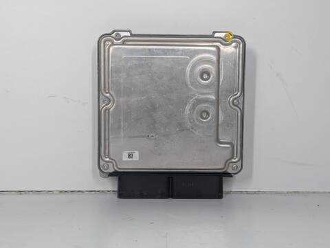 Foto 3ª: Centralita Motor ECU Volkswagen Passat ADVANCE 110CV 81KW (2009)