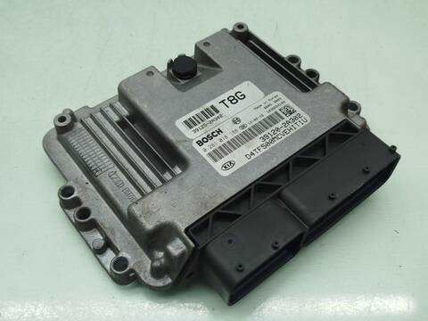 Foto 1ª: Centralita Motor ECU Kia Optima 1.7 CRDI 136CV 100KW [D4FD] (2013)