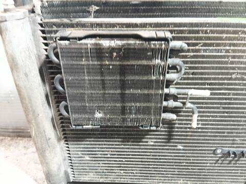 Foto 4ª: Radiador Motor Mercedes Clase C 160 270 CDI 209.316) COUPE 170CV 125KW [OM612967] (2003)