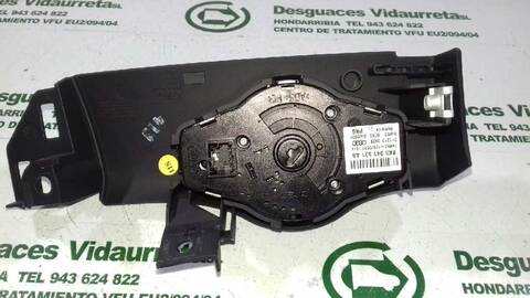 Foto 2ª: Mando Luces Audi A4 2.0 TDI AVANT 163CV 120KW [CJC] (2014)