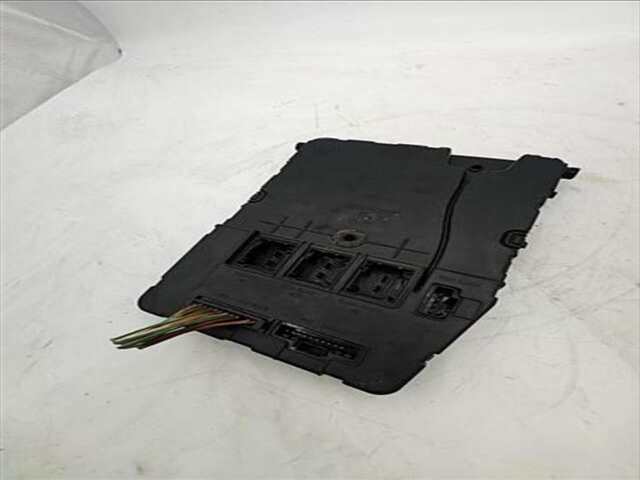 Foto 3ª: Centralita Confort BSI Renault Scenic 1.5 DYNAMIQUE [1.5 LTR. - 78 KW DCI DIESEL] (JM)(2003-_) [K9K-764]