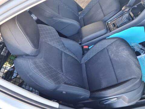 Asiento Delantero Derecho Skoda Karoq AMBITION 4X4 150CV 110KW