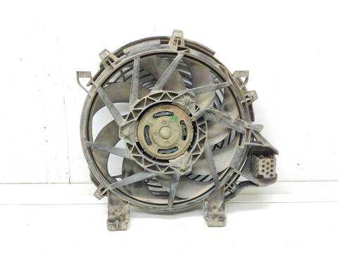 Foto 3ª: Electroventilador Aire Acondicionado Opel Corsa 1.3 16V CDTI CAT Z 13 DT - LN9) 69CV 51KW [Z13DT] (2005)