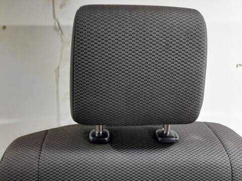 Foto 3ª: Asientos Traseros Toyota Hiace VERSION INDEFINIDA (2019)