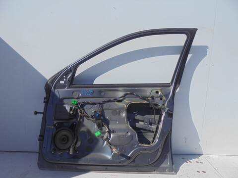 Foto 4ª: Puerta Delantera Derecha Volvo XC 70 2.4 DIESEL CAT 185CV 136KW [B5244T] (2007)