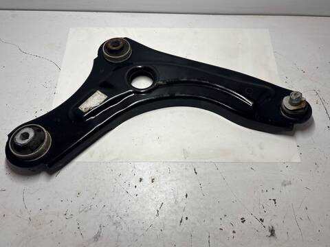 Brazo Suspension Delantero Derecho Dacia Sandero VERSION INDEFINIDA