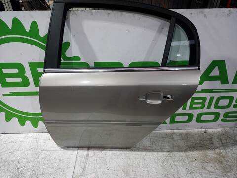 Puerta Trasera Izquierda Opel Vectra ESSENTIA BERLINA 101CV 74KW