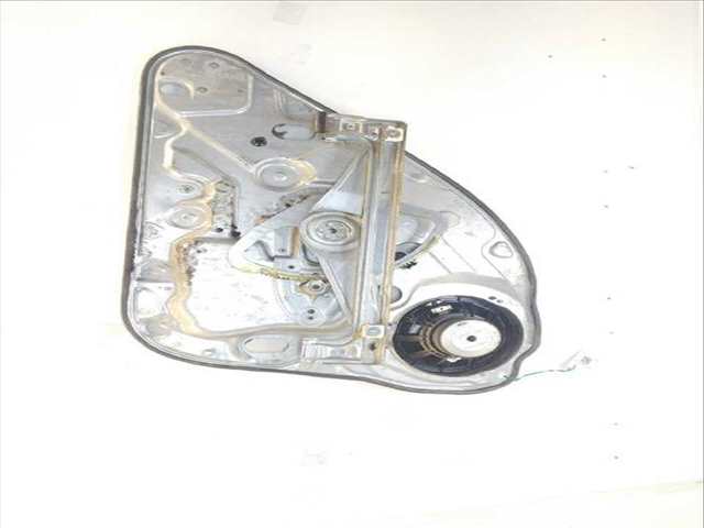 Foto 2ª: Elevalunas Manual Trasero Izquierdo Ford Kuga 2.0 TDCI (2008)