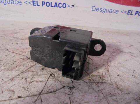 Foto 2ª: Botonera Elevalunas Hyundai Lantra 1.9 DIESEL CAT BERLINA 68CV 50KW [DJY] (1999)