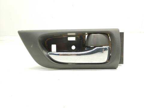 Maneta Interior Trasera Derecha Toyota Land Cruiser 3.0 D-4D GX 163CV 120KW