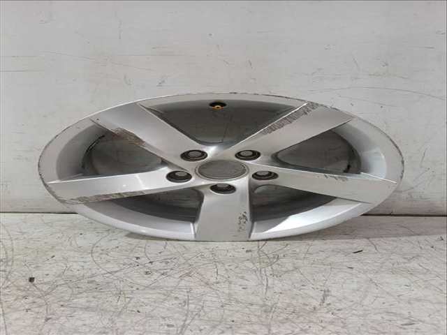 LLanta Chapa Volkswagen Passat ADVANCE BLUEMOTION 105CV