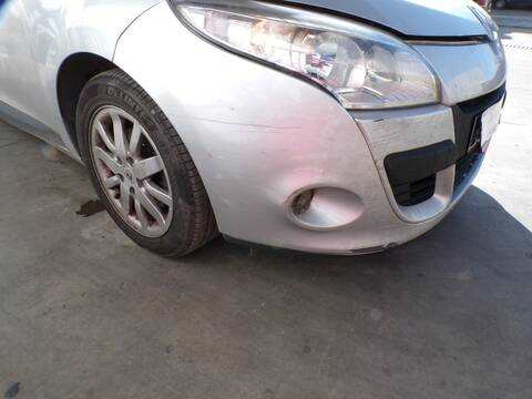 Foto 2ª: Paragolpes Delantero Renault Megane K4M858 III COUPE (2010)