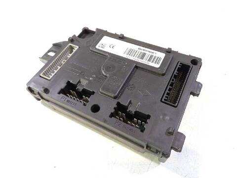 Foto 2ª: Centralita Motor ECU Renault Clio TECHNOFEEL 90CV 66KW [H4B408] (2015)