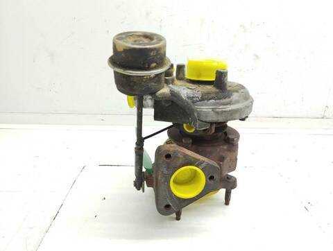 Foto 4ª: Turbocompresor Volkswagen Passat 1.9 TDI BERLINA 90CV 66KW [AHU] (1999)