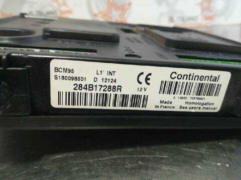 Foto 2ª: Caja Reles Fusibles Renault Scenic LIMITED 110CV 81KW [K9K836] (2012)